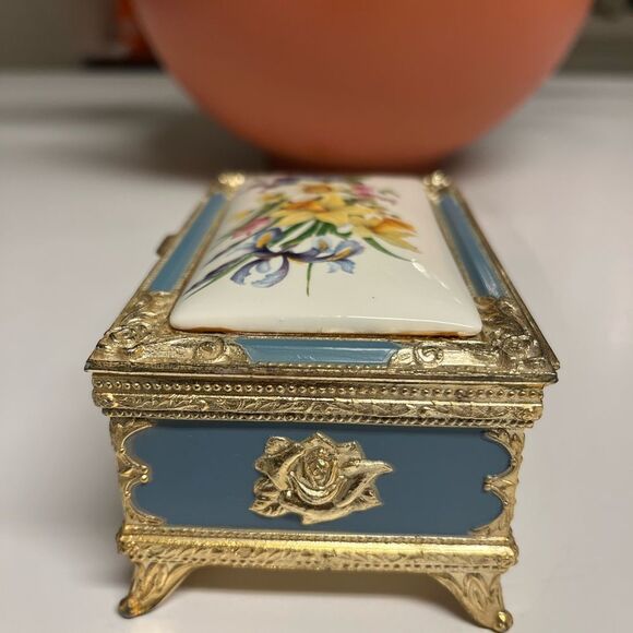 Japanese Vintage Porcelain Music Box - Picture 4 of 7